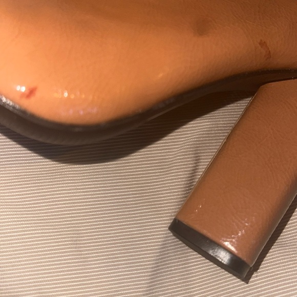 Nude boots / booties - Picture 3 of 3